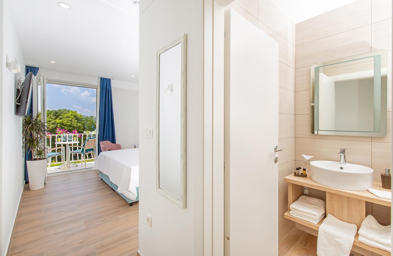 Boutique Flamingo B&B Mlini Ngoại thất bức ảnh